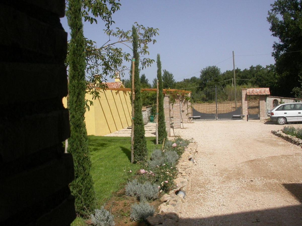 Casavacanze Sant'Eugenia Attigliano Exteriör bild